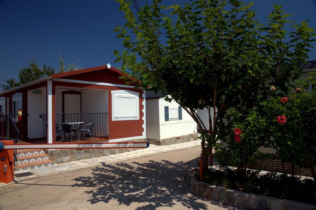 Camping Los Pinos Peñíscola Esterno foto