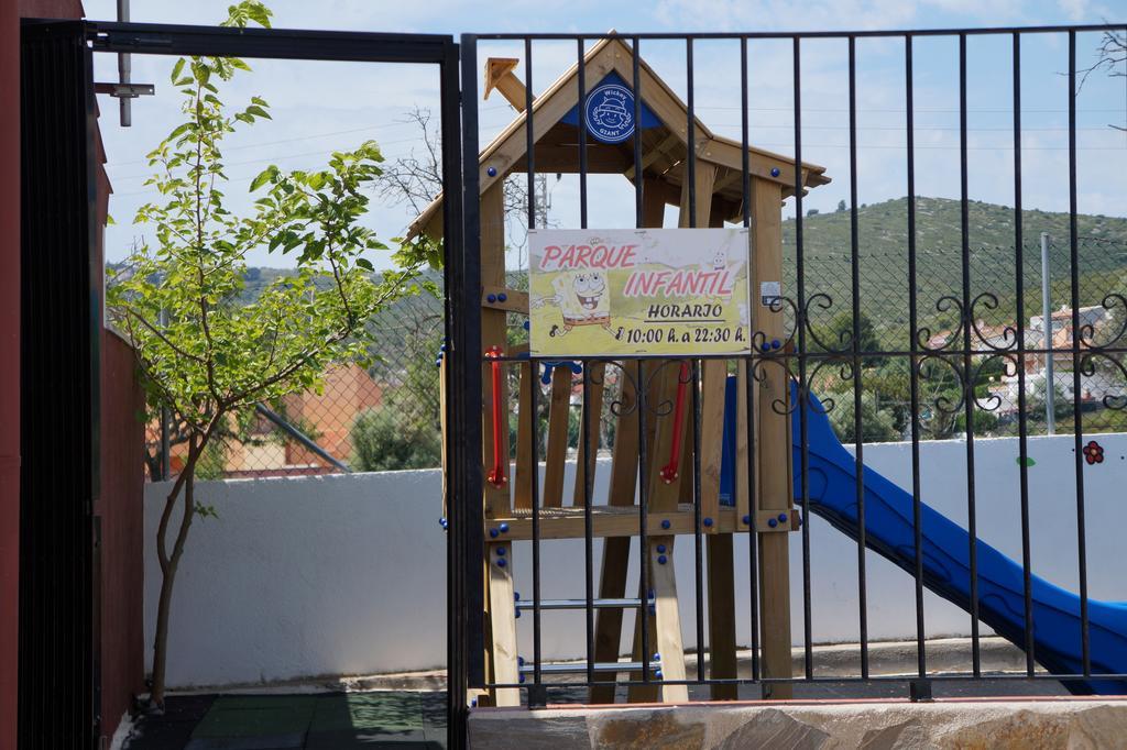 Camping Los Pinos Peñíscola Esterno foto